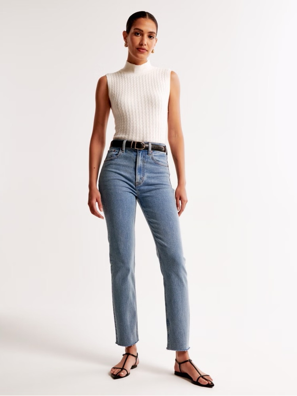Abercrombie Women'sUltra High Rise Ankle
Straight Jean
